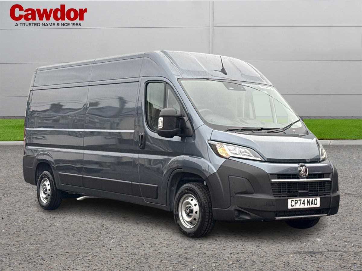 2025 Vauxhall Movano